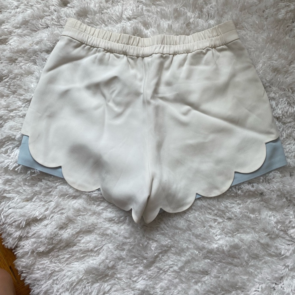 ❣️ A.L.C. Scalloped Shorts, Size 2